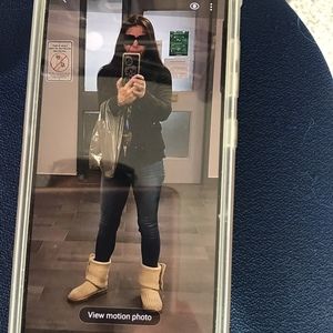 Meet your Posher, Marion